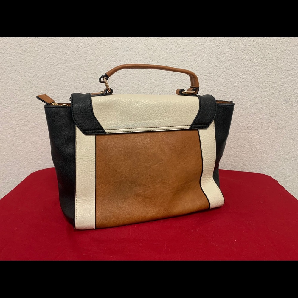 Hand bag - Picture 2 of 3